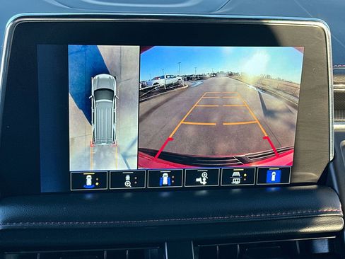 Used 2024 Chevrolet Tahoe RST w/ Luxury Package image 17