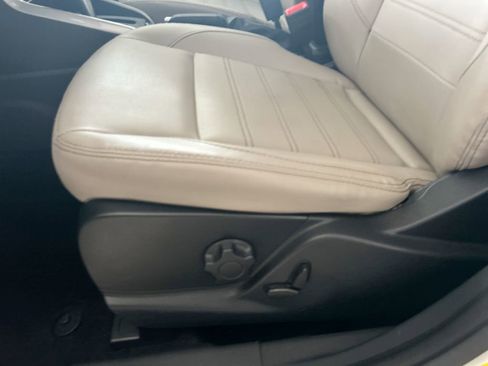 Used 2021 Ford EcoSport Titanium AWD/4WD image 13