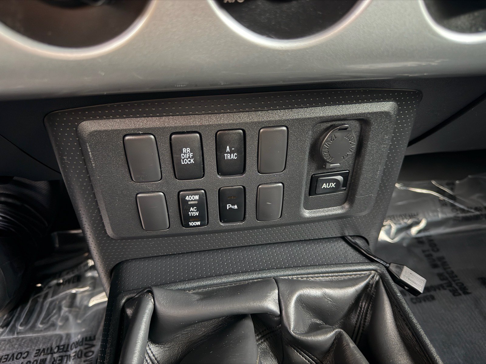 Used 2007 Toyota FJ Cruiser 4WD w/ Upgrade Pkg 1 image 23
