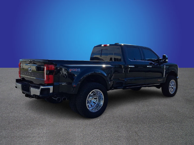 Used 2024 Ford F350 Lariat w/ Lariat Ultimate Package AWD/4WD image 4
