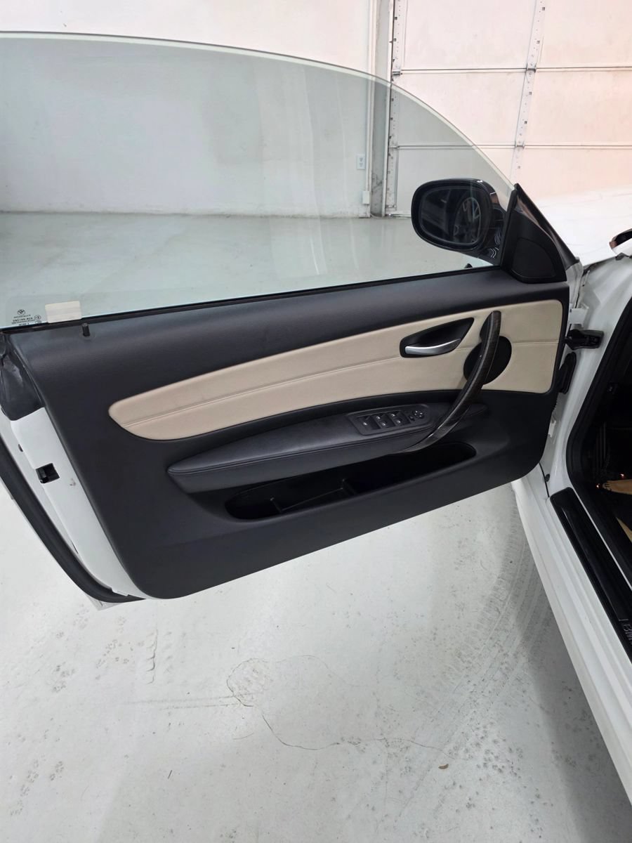 Used 2013 BMW 135i Convertible RWD image 34