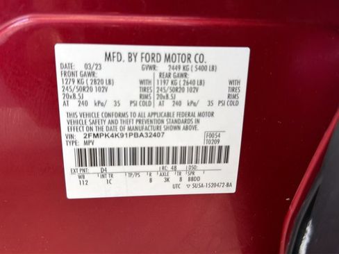 Used 2023 Ford Edge Titanium w/ Equipment Group 301A AWD/4WD image 20