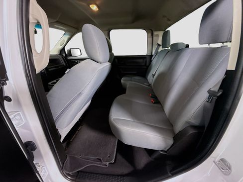 Used 2020 RAM 1500 Tradesman w/ Chrome Plus Package RWD image 24