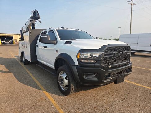 Used 2023 RAM 5500 Tradesman w/ Max Tow Package AWD/4WD image 3