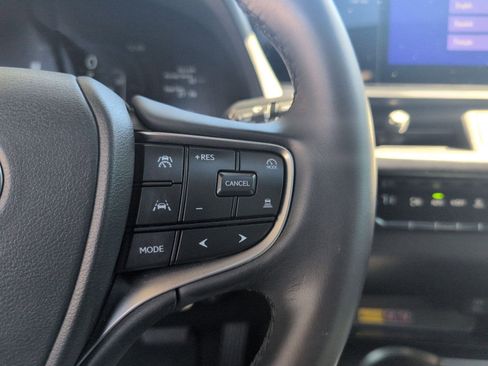 Certified 2025 Lexus UX 300h BASE image 17