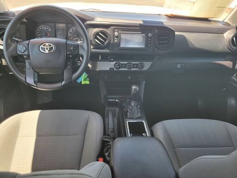 Used 2018 Toyota Tacoma SR w/ SR Convenience Package RWD image 16