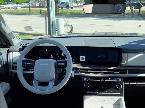 Certified 2024 Hyundai Santa Fe Limited image 22