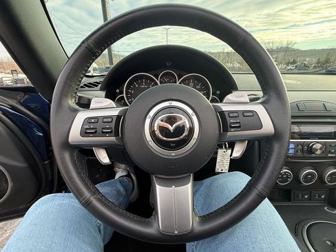 Used 2012 MAZDA MX-5 Miata Grand Touring image 21