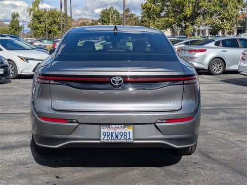 Used 2025 Toyota Crown Platinum image 6