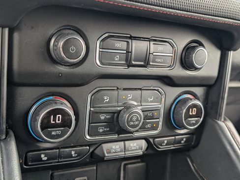 Used 2022 Chevrolet Tahoe RST w/ Luxury Package image 14