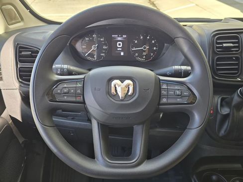 Used 2025 RAM ProMaster 2500 w/ Convenience Group image 21