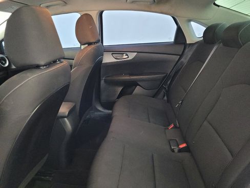 Used 2020 Kia Forte LXS FWD image 18