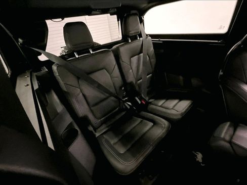 Used 2025 Ford Bronco Badlands AWD/4WD image 23