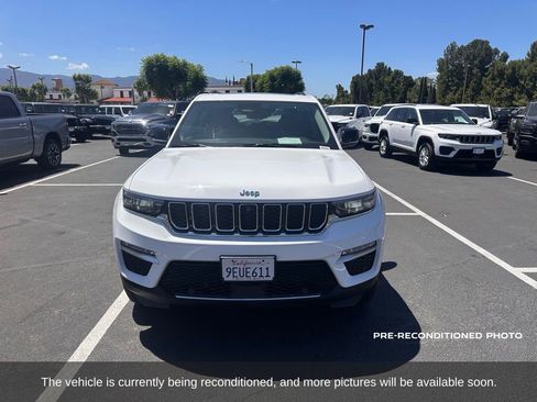 Used 2022 Jeep Grand Cherokee Limited 4xe w/ Luxury Tech Group II AWD/4WD image 9