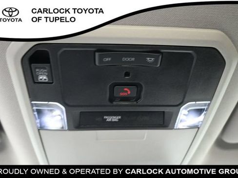 Used 2023 Toyota Tundra Limited AWD/4WD image 26