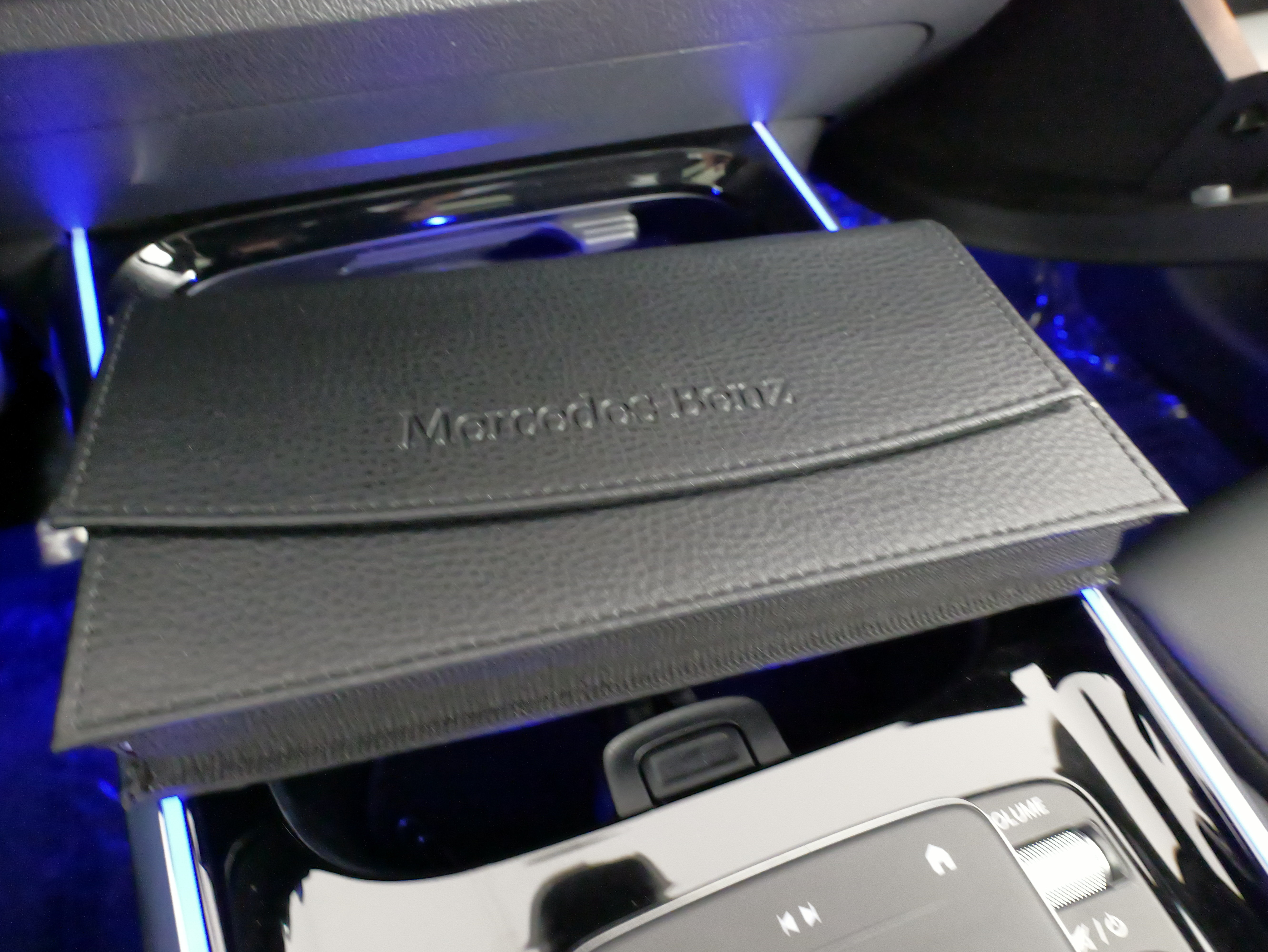Used 2023 Mercedes-Benz EQB 350 4MATIC SUV image 56