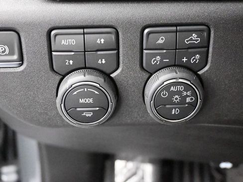 New 2026 Chevrolet Silverado 1500 LTZ w/ LTZ Premium Package image 36