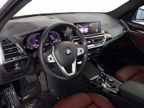 Used 2024 BMW X3 sDrive30i w/ Convenience Package RWD image 7