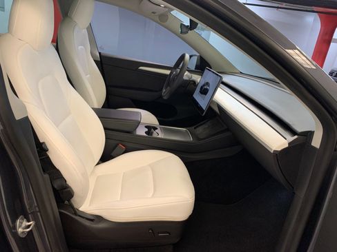 Used 2022 Tesla Model Y Performance AWD/4WD image 55