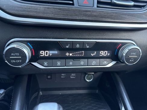 Used 2023 Nissan Altima 2.5 SL image 17