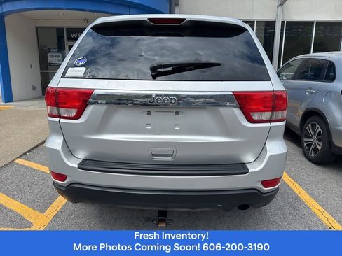 Used 2011 Jeep Grand Cherokee Laredo w/ Security & Convenience Group image 7