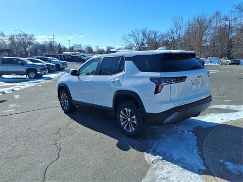 New 2026 Chevrolet Equinox LT w/ Convenience Package II image 6