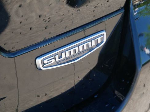 Certified 2023 Jeep Grand Cherokee Summit w/ Adv Protech Group IV image 17