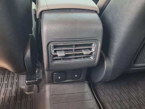 Used 2025 Lincoln Corsair Reserve FWD image 13