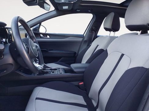 Used 2022 Kia K5 GT-Line w/ GT-Line Awd Premium Package image 9