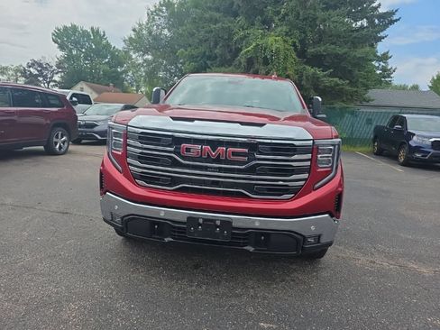 Used 2024 GMC Sierra 1500 SLT w/ SLT Premium Plus Package AWD/4WD image 3