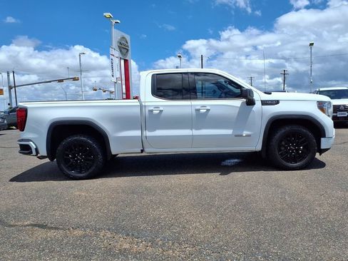 Used 2021 GMC Sierra 1500 Elevation RWD image 9