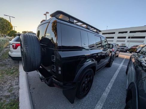 Used 2023 Land Rover Defender 110 X image 11