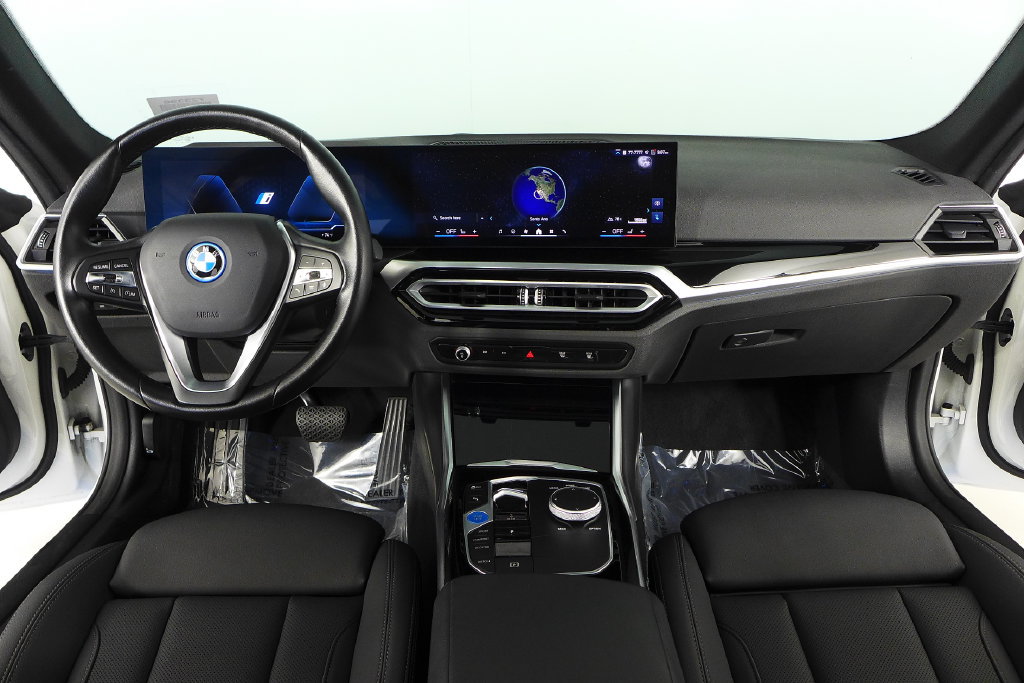 Certified 2024 BMW i4 eDrive35 w/ Convenience Package RWD image 25