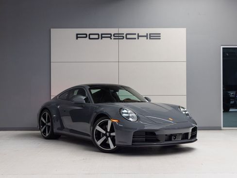 Certified 2026 Porsche 911 Carrera image 9