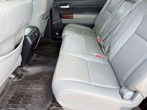 Used 2011 Toyota Tundra Limited w/ Platinum Pkg AWD/4WD image 25