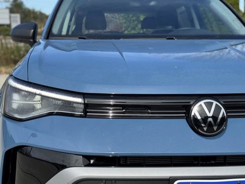 New 2025 Volkswagen Taos S image 3