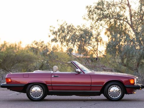 Used 1989 Mercedes-Benz 560 SL image 36