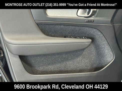 New 2026 Volvo XC40 B5 Core w/ Protection Package Premier image 10