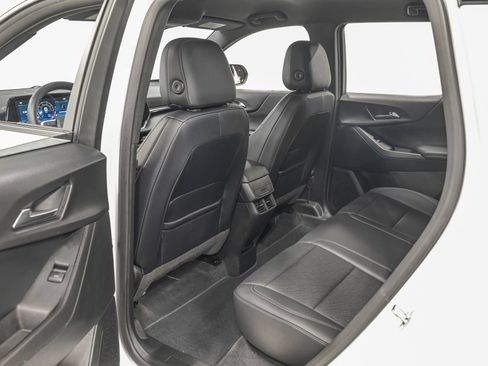 Used 2025 Chevrolet Equinox LT w/ Convenience Package II FWD image 26
