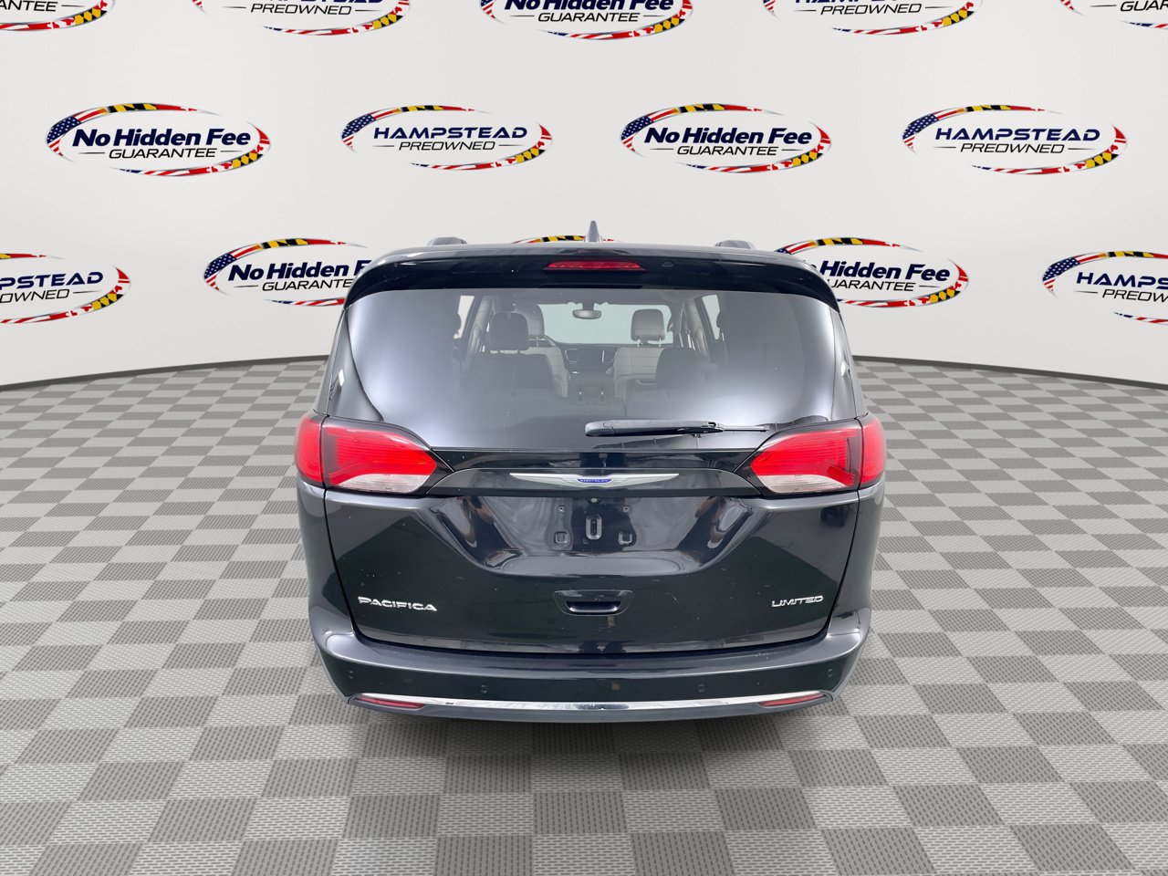 Used 2019 Chrysler Pacifica Limited FWD image 8