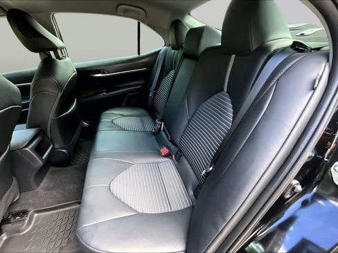 Used 2024 Toyota Camry SE FWD image 21