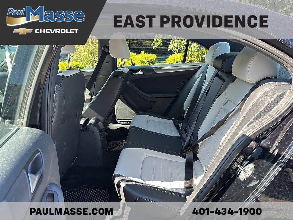 Used 2016 Volkswagen Jetta Sport FWD image 19