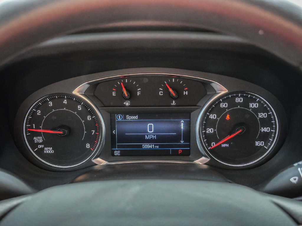 Used 2023 GMC Acadia SLE w/ LPO, Floor Liner Package FWD image 35