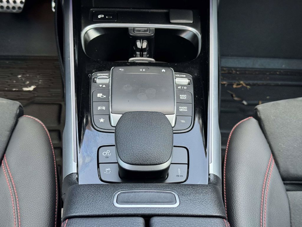 Used 2023 Mercedes-Benz GLB 35 AMG 4MATIC image 6