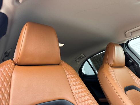 Used 2022 Lexus UX 250h w/ Accessory Package (Z2) AWD/4WD image 19