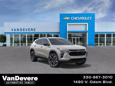 New 2026 Chevrolet Trax RS w/ Driver Confidence Package image 1