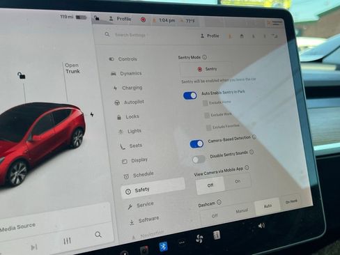 Used 2021 Tesla Model Y Long Range image 40