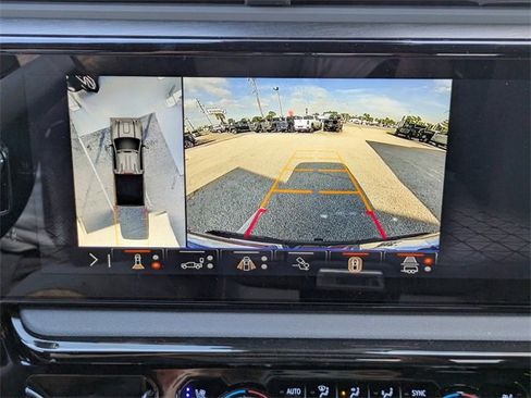 New 2026 GMC Sierra 2500 AT4 w/ AT4 Premium Plus Package image 24