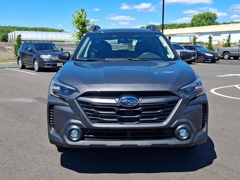 Certified 2024 Subaru Outback AWD/4WD image 2