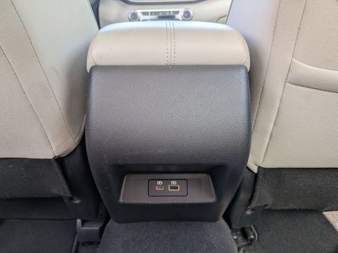 Used 2025 Nissan Altima 2.5 SV FWD image 36